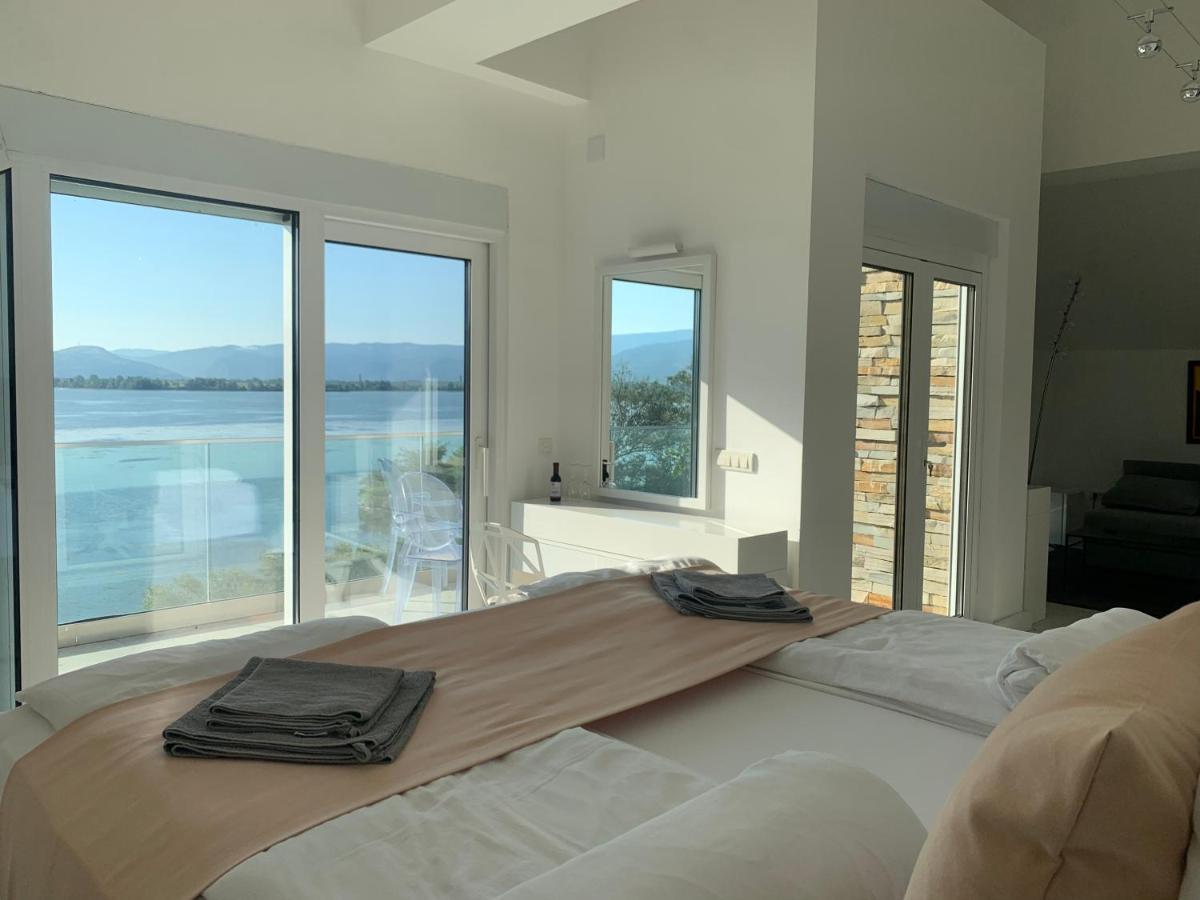 Plavi Resort Vinci Ngoại thất bức ảnh